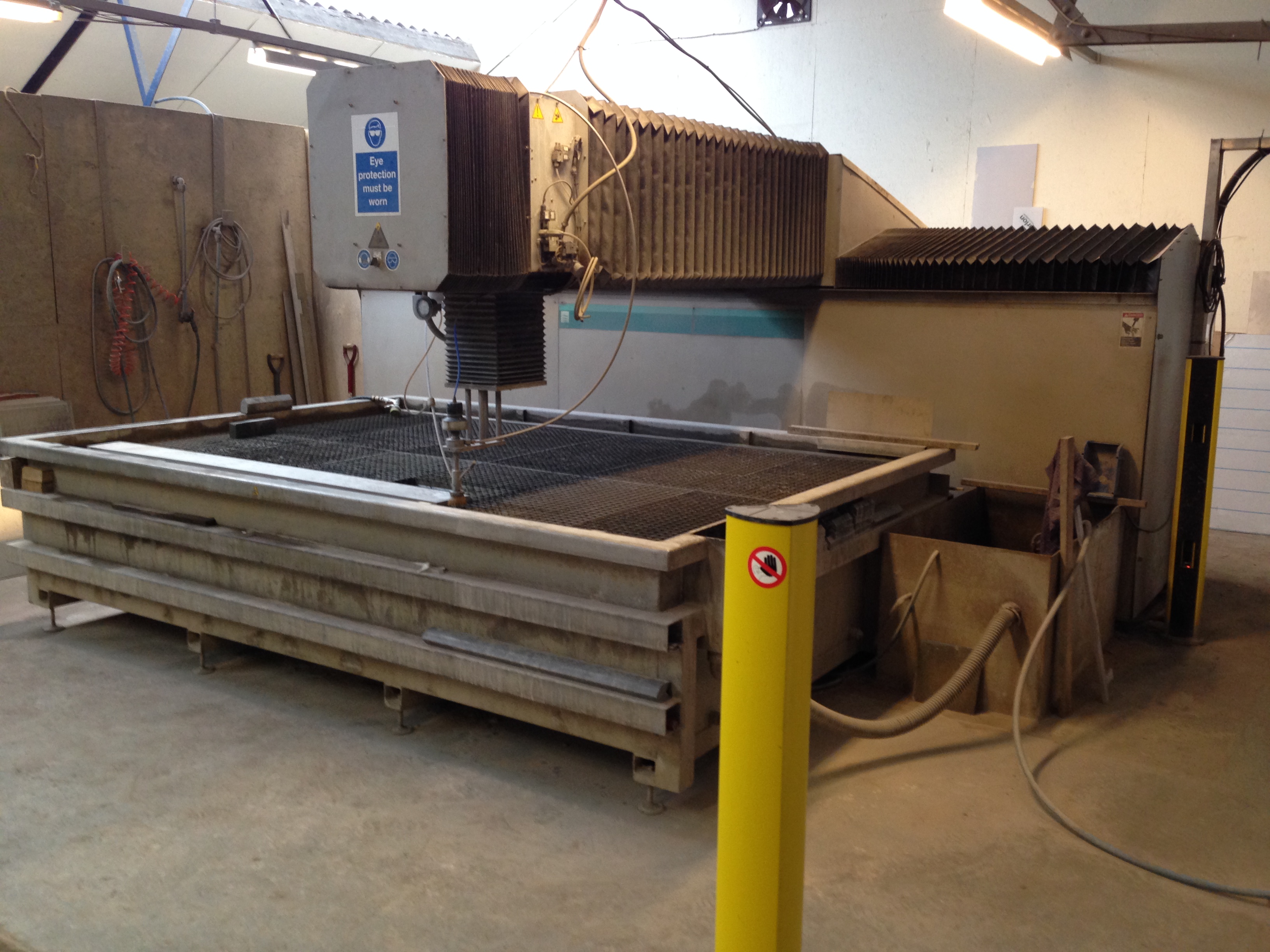 Machine for sale Flow Waterjet Cutting Machine, IFB 3018 Laser